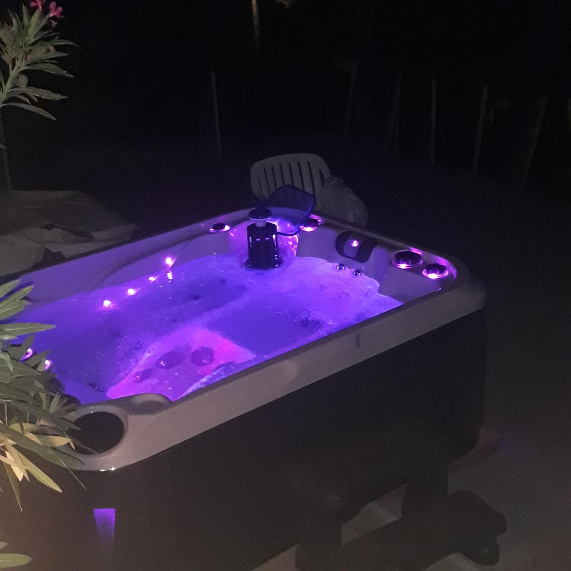 Villa Nicole Avec Spa Professionnel Каррі-ле-Руе Номер фото